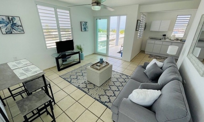 Mata de Platano Apartment | Miradas Del Mar Cozy apartment with ocean view, 5 minutes to beaches