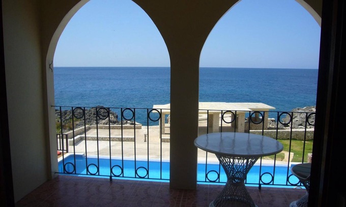 West End Bed & Breakfast | Mirage Resort - Clothing Optional - Adults Only