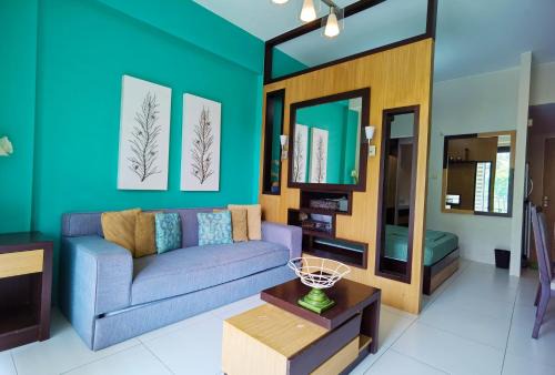 Nasugbu Apartment | Miranda 504B 1BR at Pico de Loro by Raquel's Place
