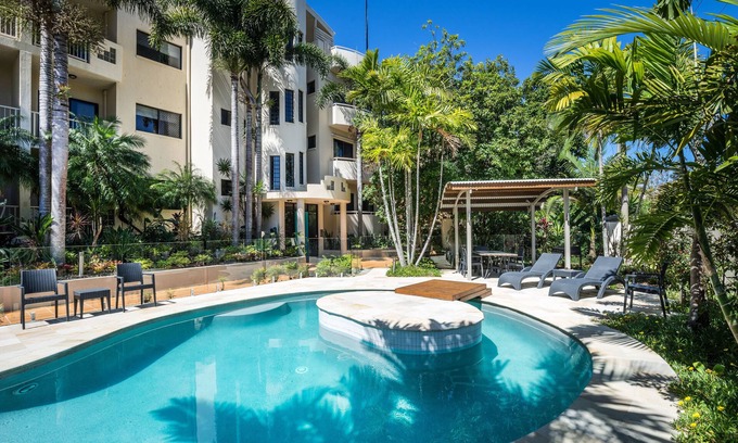 Mooloolaba Apartment | Mirra Chana