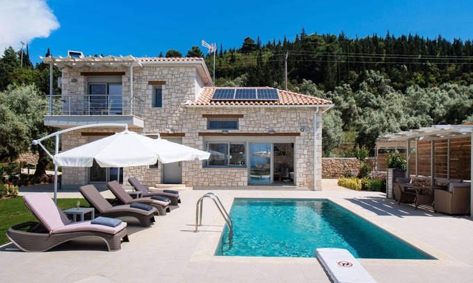 Tsoukaladhes Villa | Mirto - Three Bedroom Villa, Sleeps 6