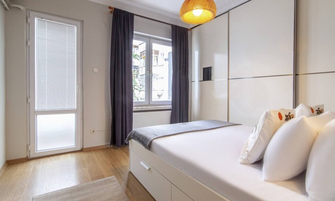 Sisli Apartment | Missafir Comfy and Fully Equipped Home
