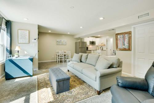 Liberty Apartment | Missouri Studio Getaway Close to Parks and Hiking