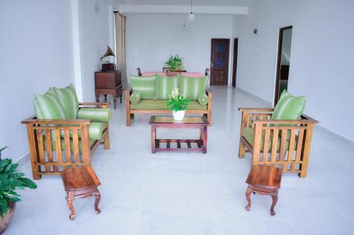 Kandy House | Misty Clouds Homestay