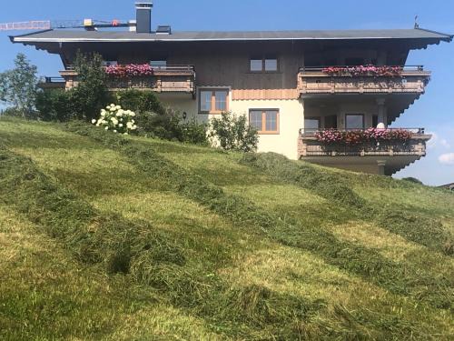 Oberau Apartment | MittenDrin
