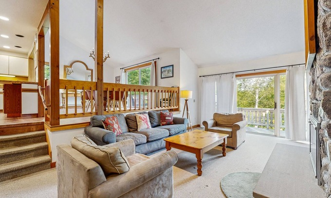 Franconia House | Mittersill alpine lodge w/infinity view of the mountains and forest