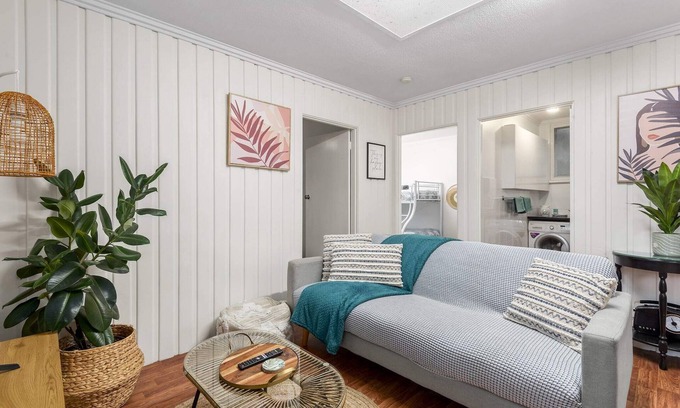 Ocean Grove Apartment | Moana I 5 Min walk to River & Beach