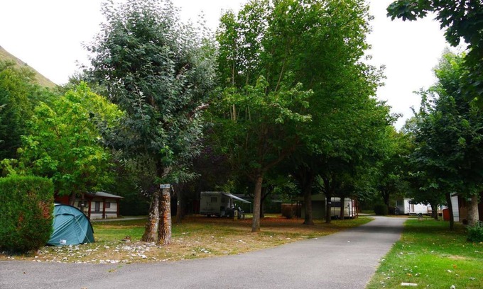 Les Cabannes House | Mobil-Home 6 persons, 3 bedrooms in Ariège Pyrenees