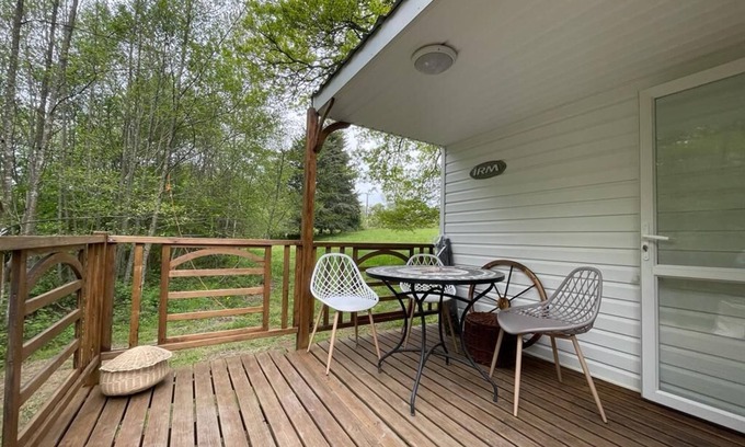 Teilhet Cottage | Mobil-home Boho Dans la Forêt des Contes de Fées