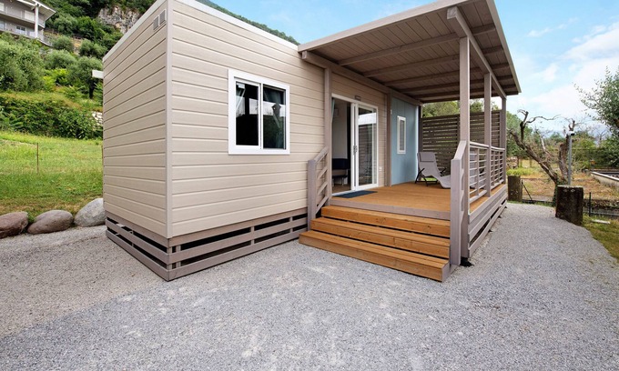 Predore RV Rental | Mobile home 'Eurovil 1' with Lake View, Wi-Fi and Air Conditioning