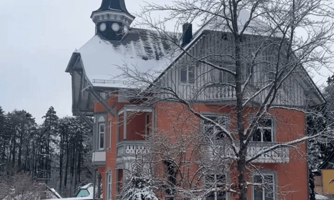 Apfelstadtaue Apartment | Moderne Ferienwohnung in Alter Villa am Rande des Thüringer Waldes