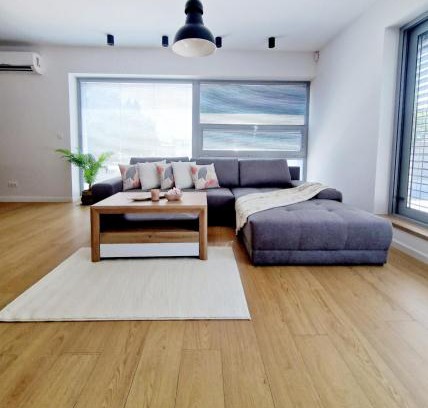 Prievidza Apartment | Moderný Loft s Terasou v centre mesta Prievidza