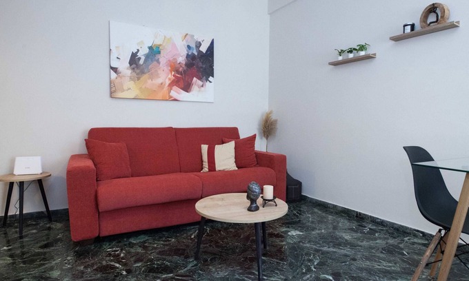 Athens Apartment | Modern 1 Bd Balcony Apt Near Metro in Kato Patisia