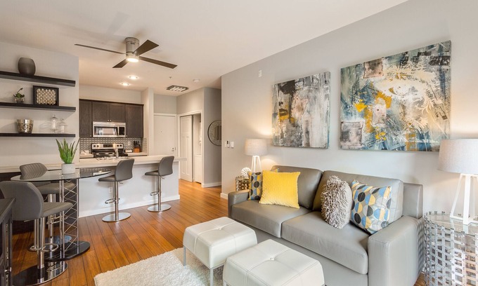 Belltown Condo | Modern 1 BR Quiet Condo in Seattle center, pool and fitness, FREE parking