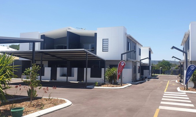 Kelmscott Apartment | MODERN 2 BED APARTMENTS WITH WHEELCHAIR ACCESS