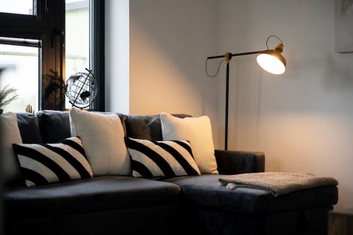 Oxford Apartment | Modern 2-Bed Apartment with Balcony, Close To Oxford City Centre With Free Parking