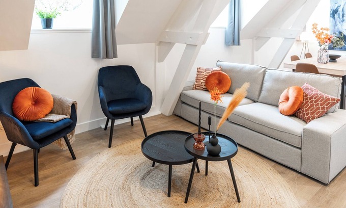 Municipality of Tilburg Apartment | Modern 2-bedroom apartment in Tilburg with a luxury kitchen and shared garden