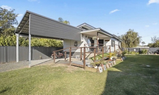 Rathdowney House | Modern 2 bedroom Unit in the beautiful Scenic Rim
