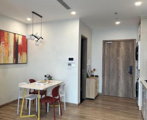 Van Giang Apartment | Modern 2 bedrooms R3 Swanlake Ecopark