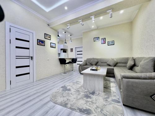 Bukhara Apartment | Modern 2BR Luxury -10 Min Walk to Old Town