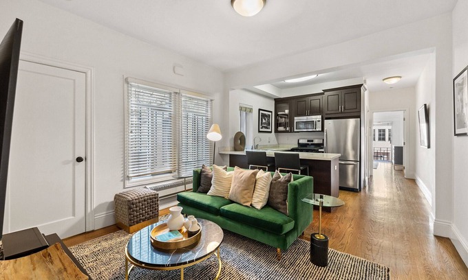 Downtown San Francisco Apartment | Modern 2BR near FiDi & Union Square, Furnished – #2