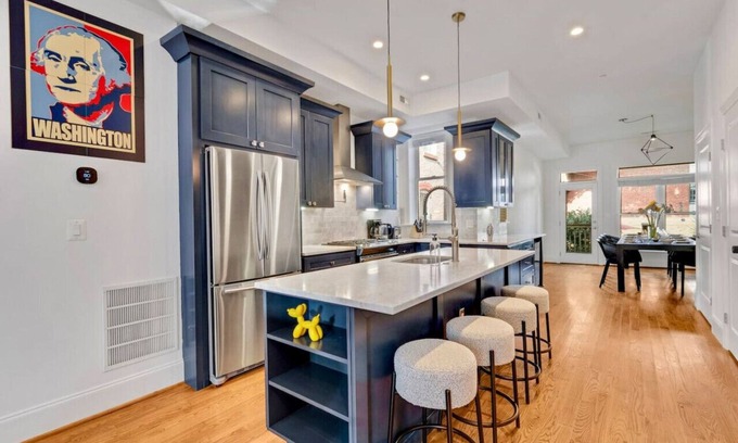 Truxton Circle House | Modern 3 Bed Luxe Rowhome w Patio ideal for Groups