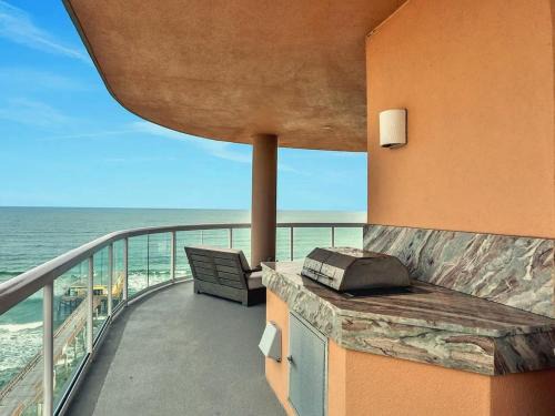 Ocean View Halifax Estates Apartment | Modern 3-Bedroom Oceanfront Condo with Balcony