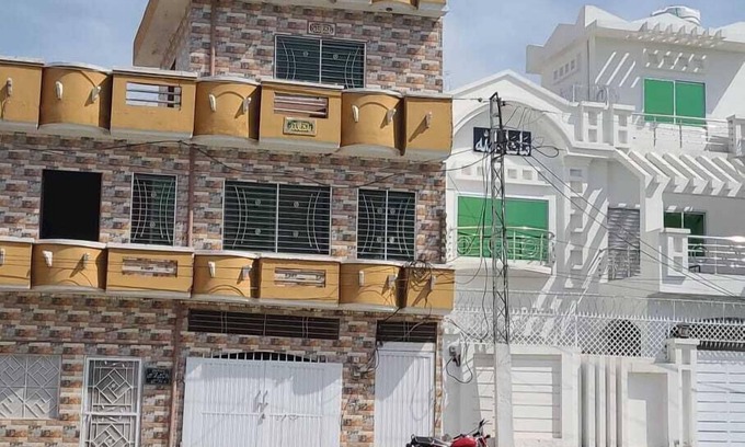 Gujar Khan Apartment | Modern, 3 Bedroom House located near city!