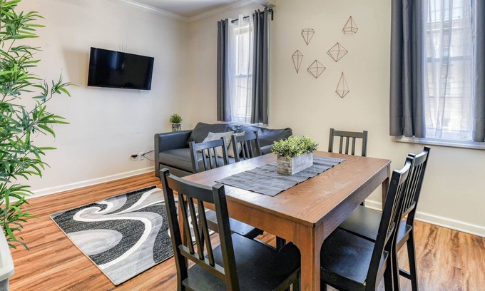 Jersey City Apartment | Modern 3BR/2BA Apartment Minutes to NYC