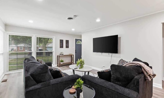 Westchester House | Modern 3BR Home w/Huge Backyard | LCP Collection