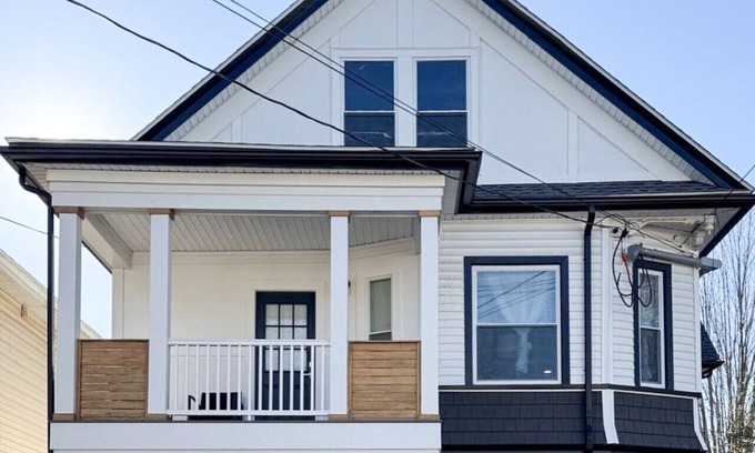 Dracut Apartment | Modern, All New 3BR Near UMASS