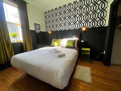 South End Apartment | Modern Amenities Historic Charm 4-Bdrm Retreat #1 at the Inglis Heritage
