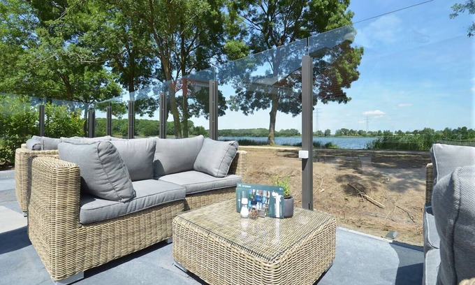 Municipality of 's-Hertogenbosch Hotel | Modern Amenities with Easy Access to Cultural Attractions! Onsite Dining