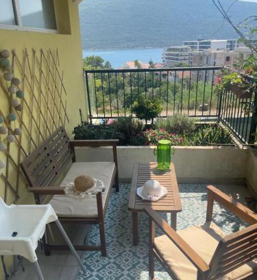 Denovici Apartment | Modern and cosy flat in Kotor Bay