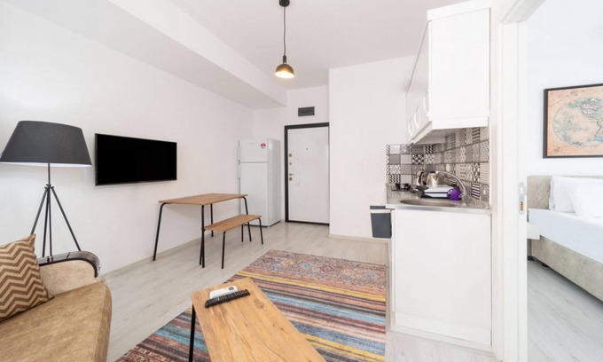 Antalya City Centre Apartment | Modern and Cozy Apartment in Muratpasa, Antalya