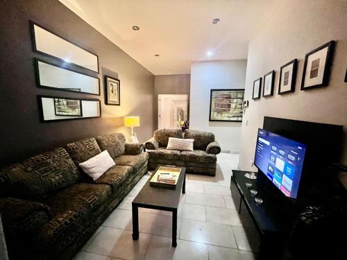 Navojoa House | Modern and elegant house
