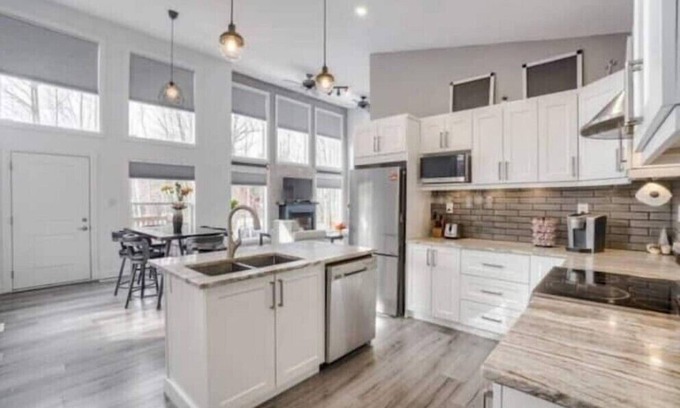 Tiny Cottage | Modern and luxurious cottage in Tinyn