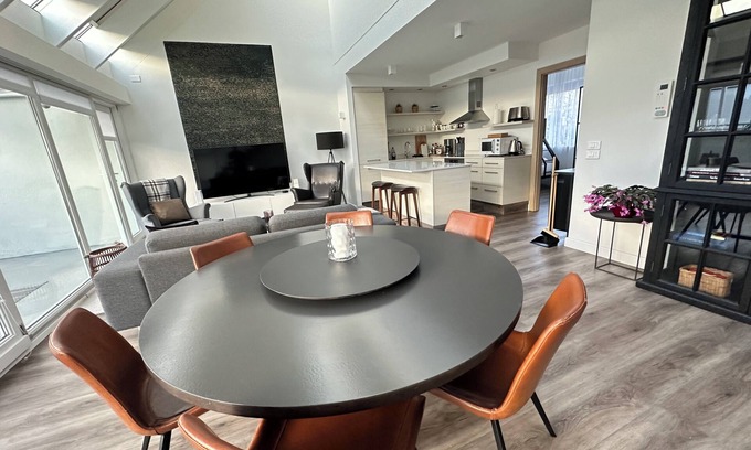 Downtown Apartment | Modern and Stylish apartment in downtown Reykjavik - Great location !