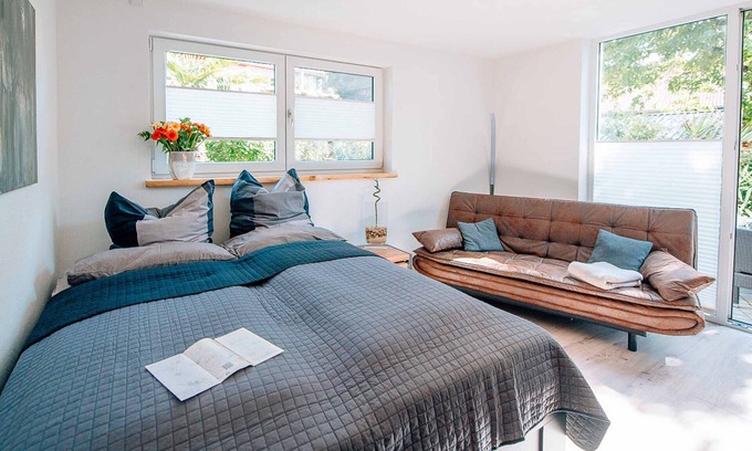 Weigenheim Apartment | Modern apartment (40 sqm) with private terrace in the Mediterranean garden