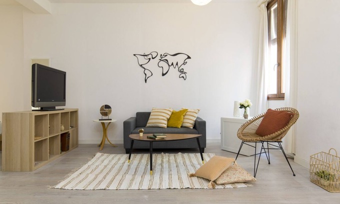 Zaragoza Old Town Apartment | Modern apartment in the historic center !
