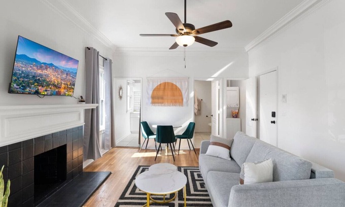 Downtown Phoenix Apartment | Modern Apartment in the Heart of Phoenix (4)
