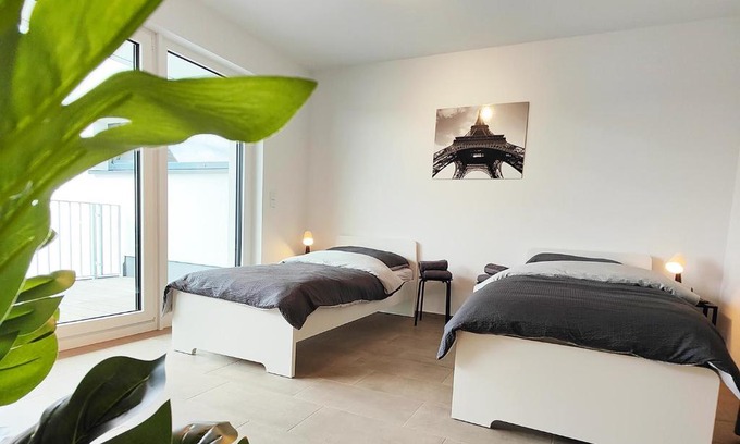 Seligenstadt Apartment | Modern Apartment near Offenbach in Seligenstadt