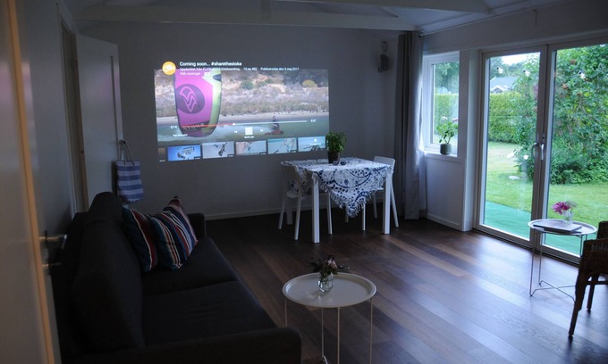 Asa Apartment | Modern apartment, near ocean, beamer, high-speed internet & electric car charger