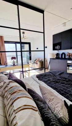 Tampere Apartment | Modern apartment near Tampereen Messukeskus, with own private and free parking