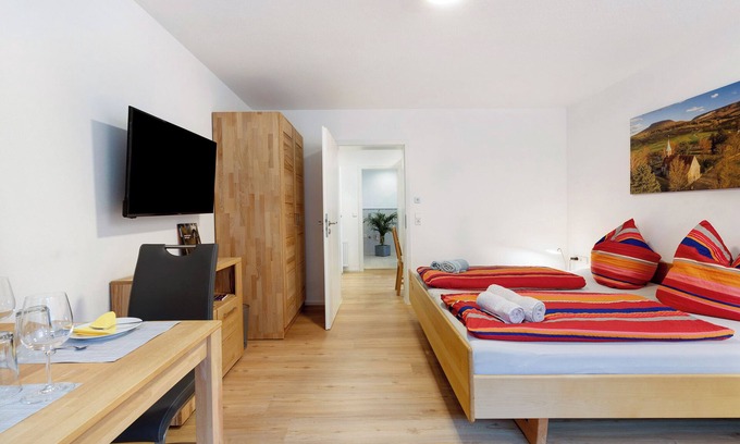 Moessingen Apartment | Modern Apartment Willi 30 Sqm