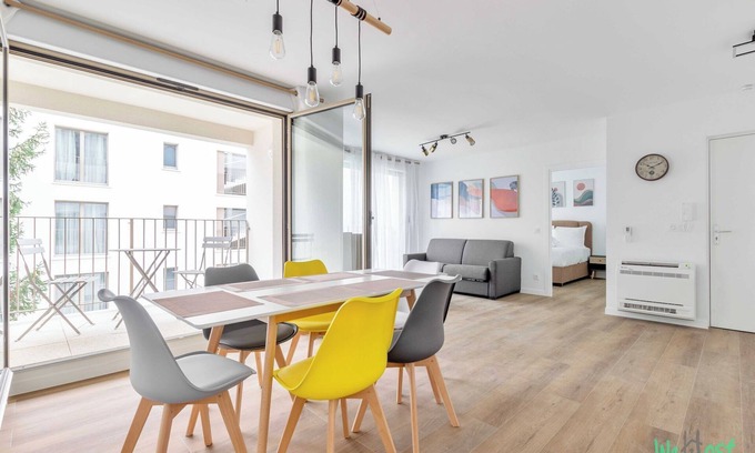 Champigny-sur-Marne Apartment | Modern Apt with Balcony -6P-Proche Disney/Paris