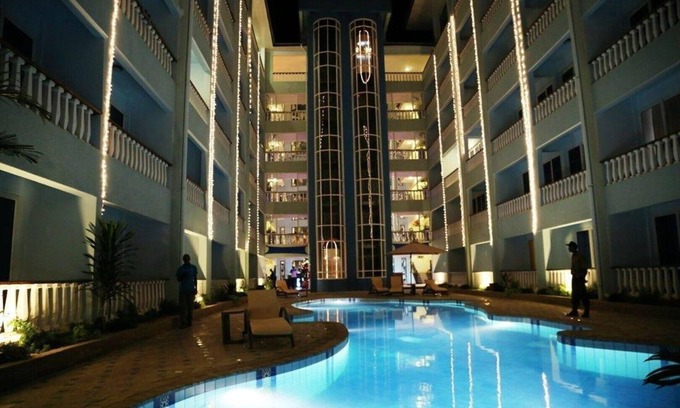 Bamburi Apartment | Modern Beach Studio Apartment with Air-conditioned and a Balcony
