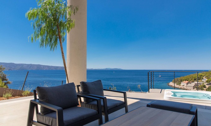 Nerezise Villa | Modern beachfront villa in exceptional seculed bay with pool