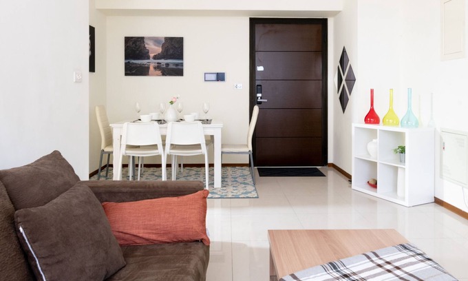 Datong Apartment | Modern Building in City Center Super Clean 3/2bath across Taipei Main Station