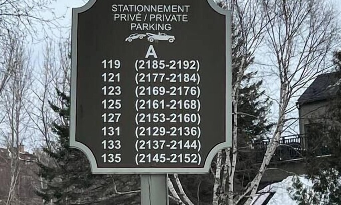 Mont-Tremblant Pedestrian Village House | Modern Chalet in the Mont Tremblant Ski Village